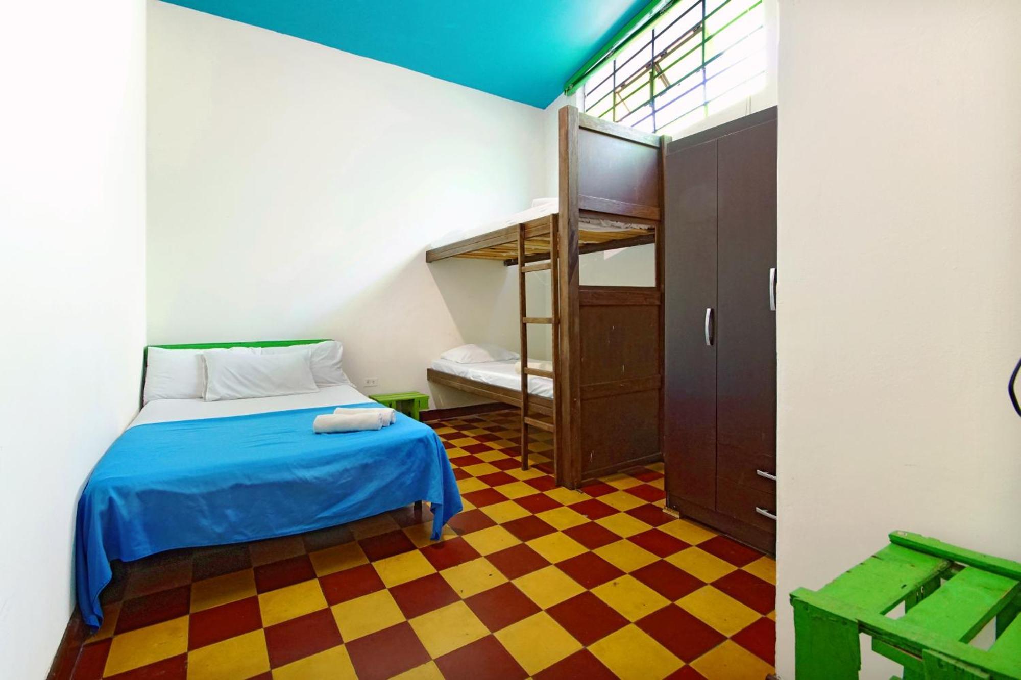 Ding-Dong Hostel Cali Exteriér fotografie